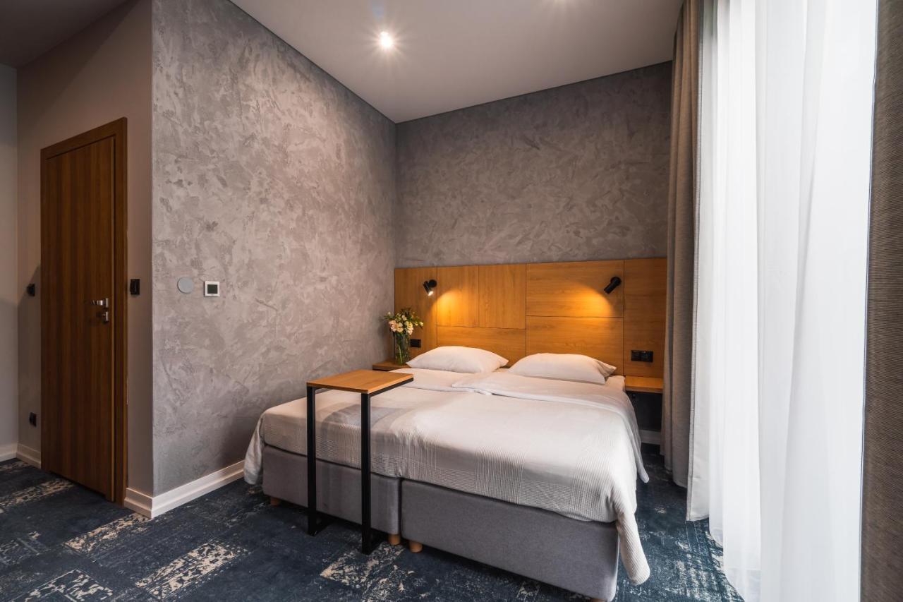 Carynska Resort & Spa ลูโตวิสกา ภายนอก รูปภาพ