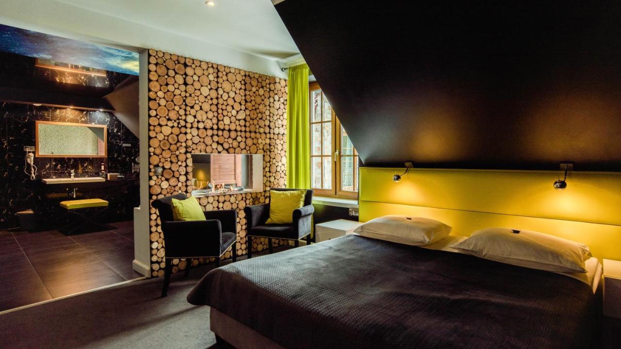 Carynska Resort & Spa ลูโตวิสกา ภายนอก รูปภาพ