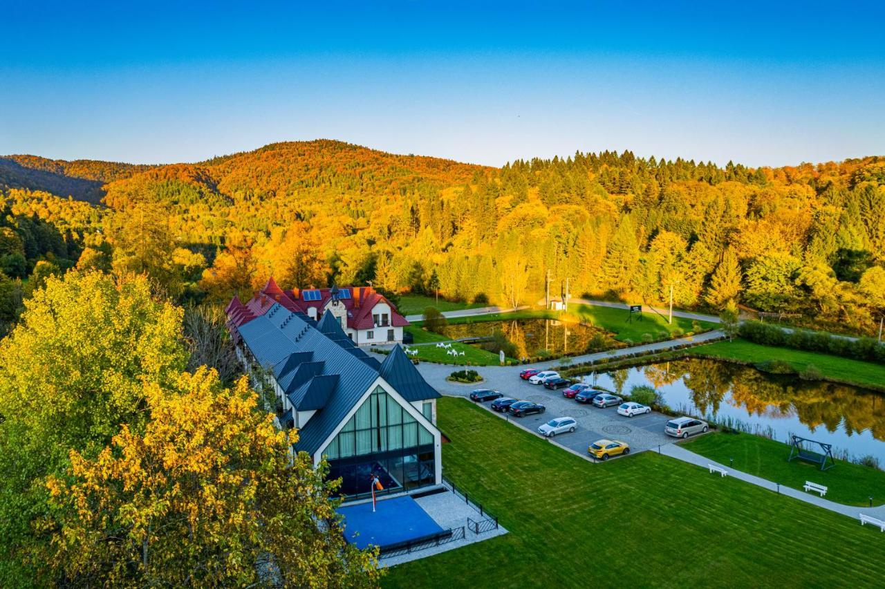 Carynska Resort & Spa ลูโตวิสกา ภายนอก รูปภาพ